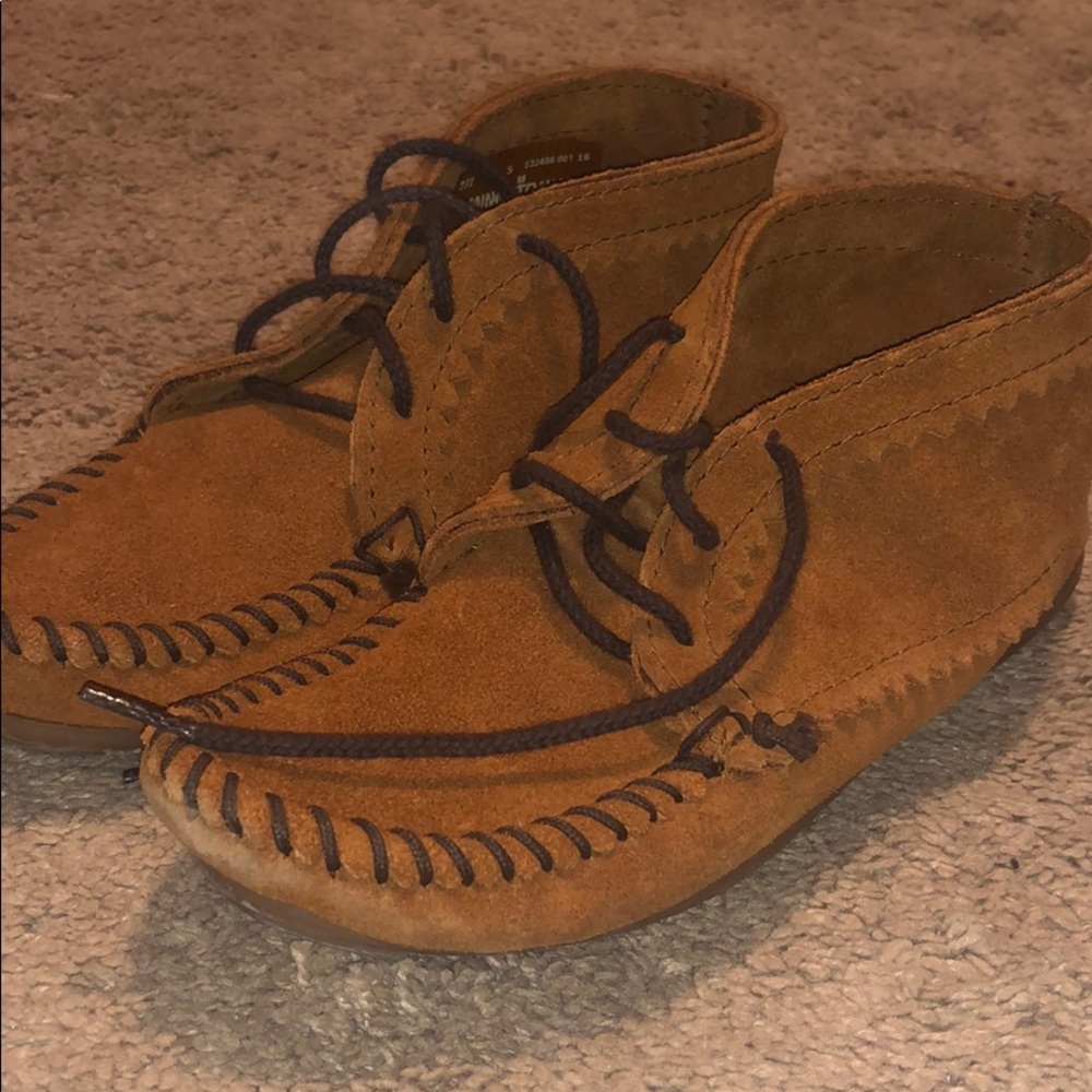 Minnentonka Moccasins